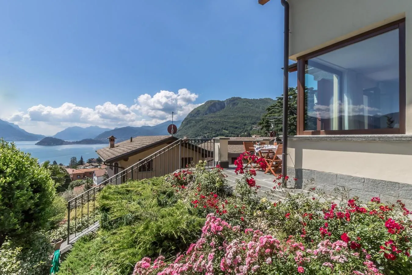 Il Borgo Apartment Μενάτζιο